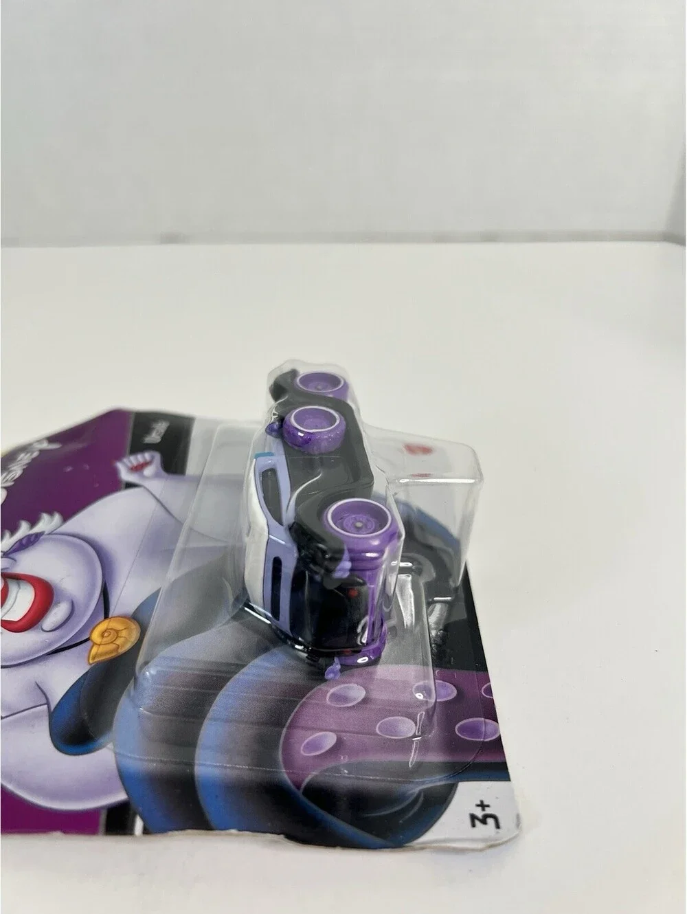 Hot Wheels Disney Ursula 1:64 Diecast car from Little Mermaid